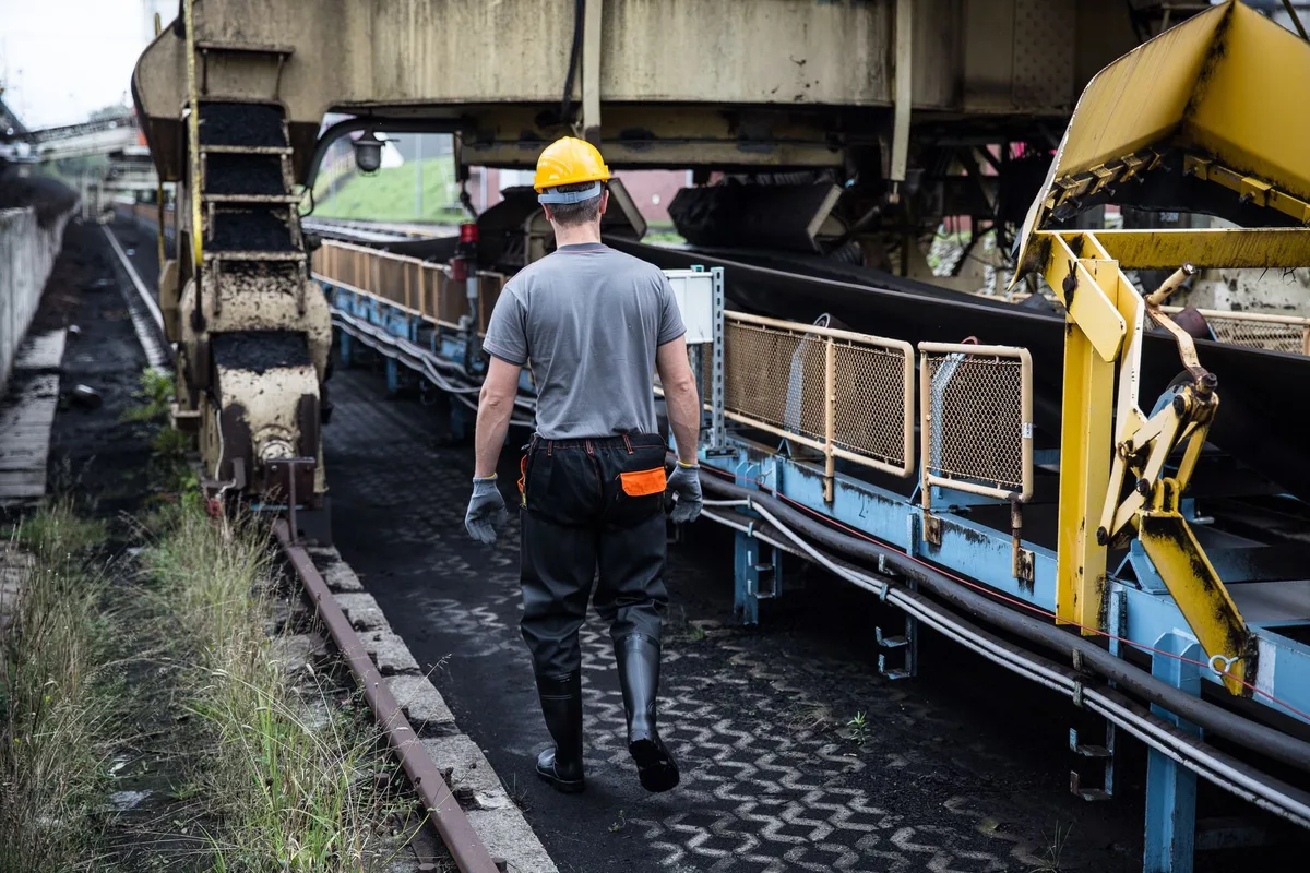 perawatan roller conveyor industrial conveyor roller maintenance